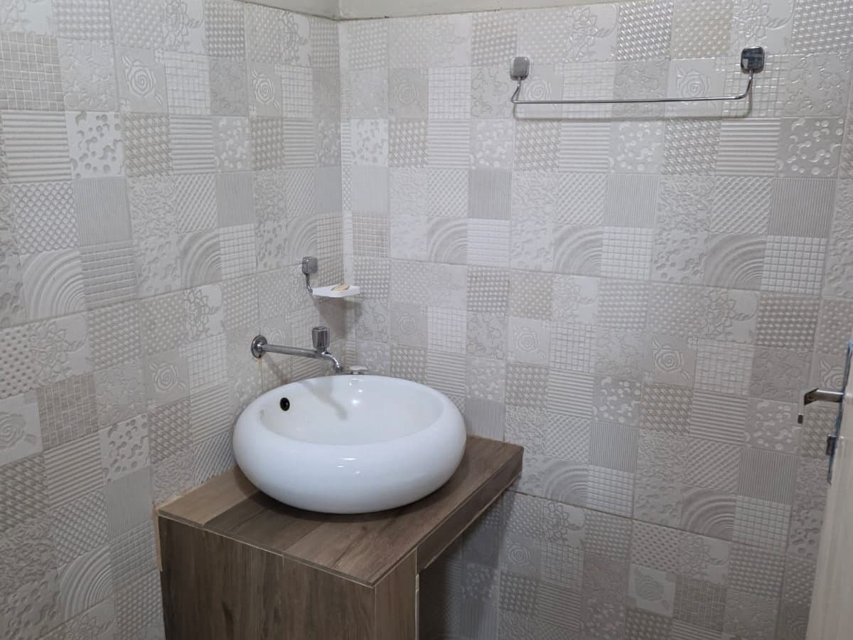 OFICINA EN VILLA AURELIA SOBRE AVENIDA BOGGIANI – 3