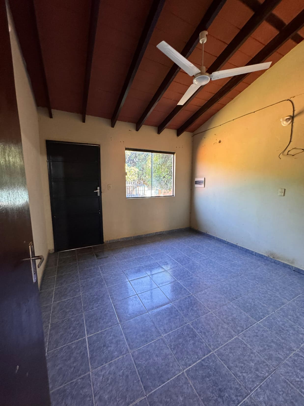 EN VENTA CASA EN MORA CUE - LUQUE – 3