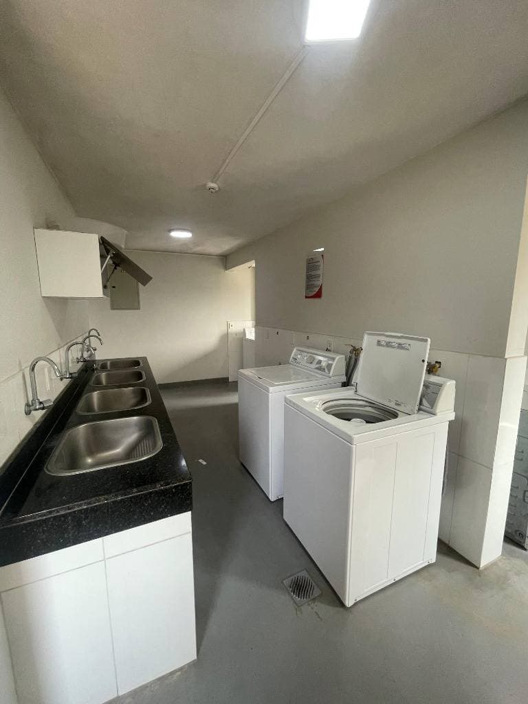 ALQUILO DEPARTAMENTO DE 2 HAB - CONDOMINIO EN LUQUE – 3