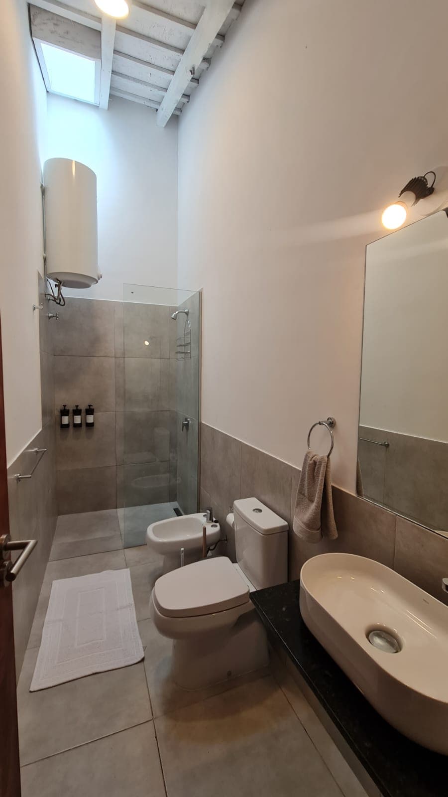 ALQUILO DEPARTAMENTO AMOBLADO DE 1 HABITACIÓN EN BARRIO LAS MERCEDES – 2
