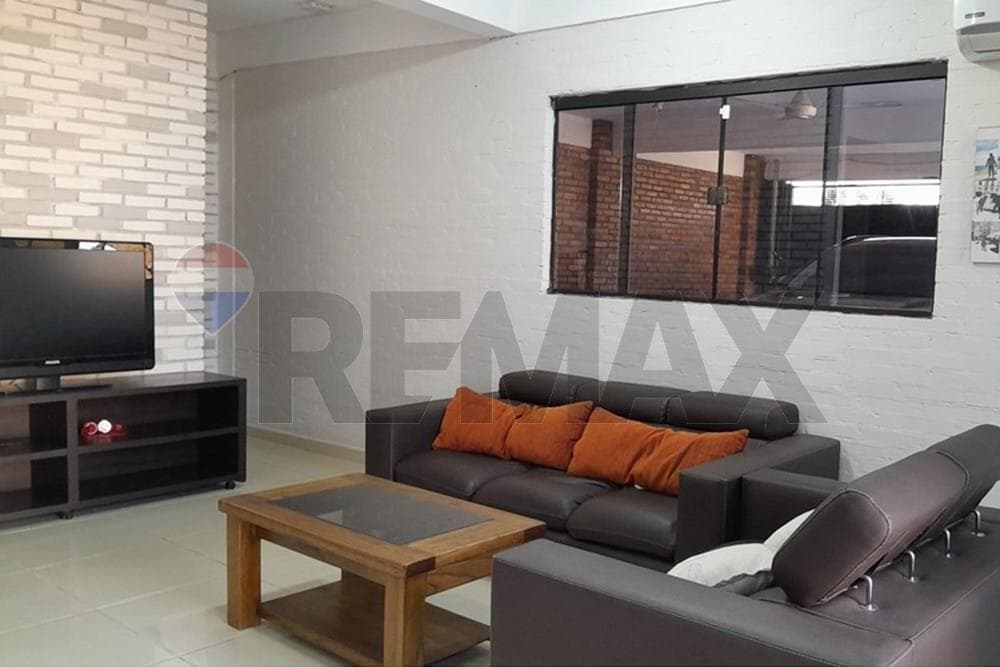 Casa - Alquiler - San Lorenzo, Paraguay – 2