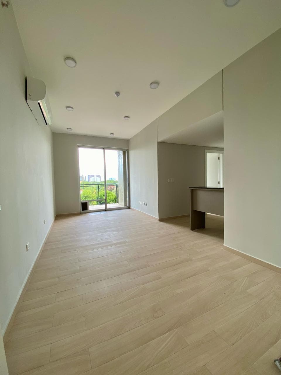 EN VENTA DEPARTAMENTO A PASOS DEL SHOPPING MARISCAL