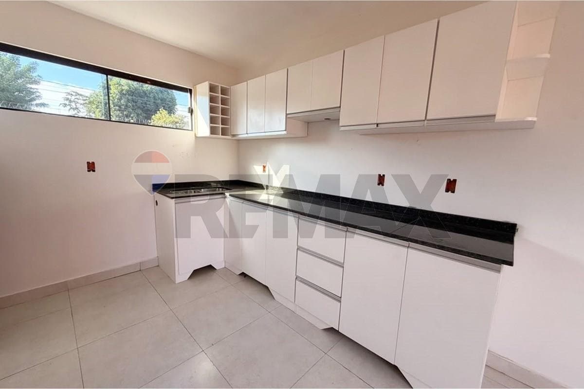 En Venta Casa Luque – 2
