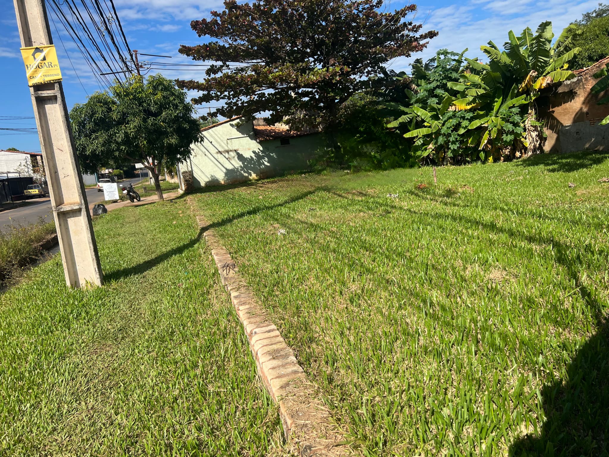 Terreno en Esquina - Segundo Barrio - Luque – 2