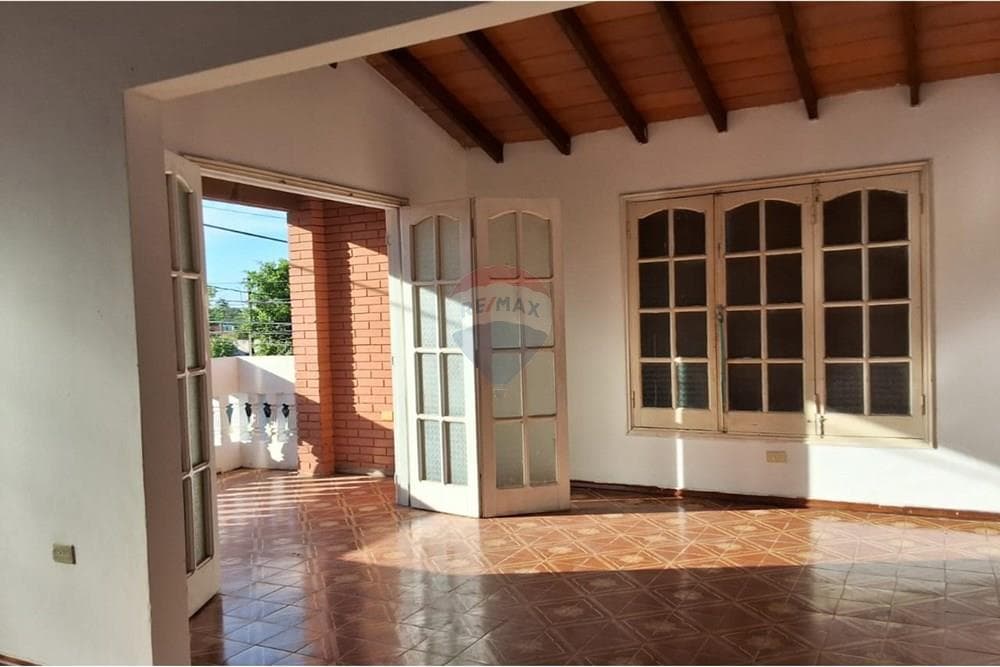 Casa - Venta - Villa Elisa, Paraguay – 3