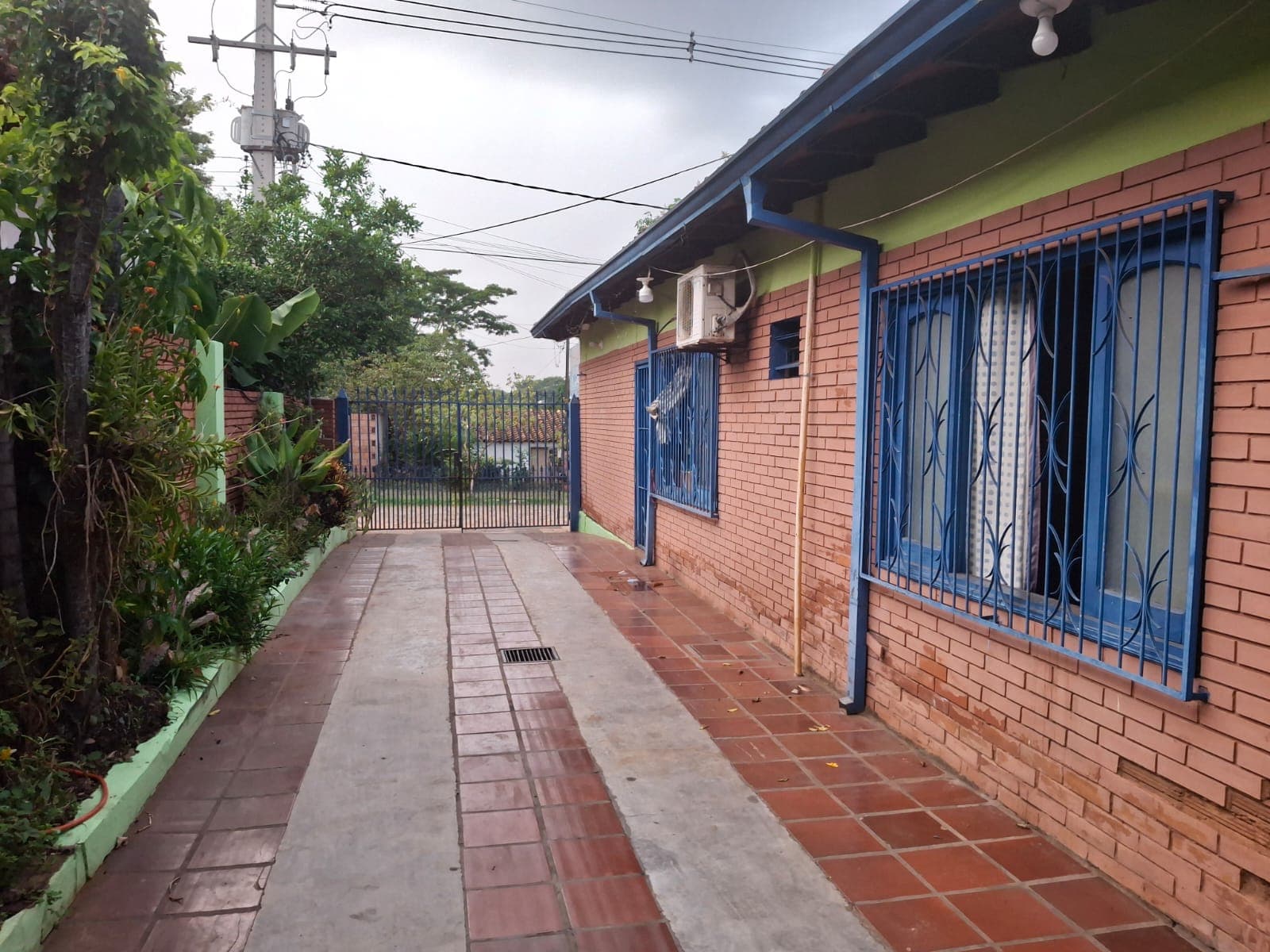 CASA EN VENTA FERNANDO DE LA MORA
