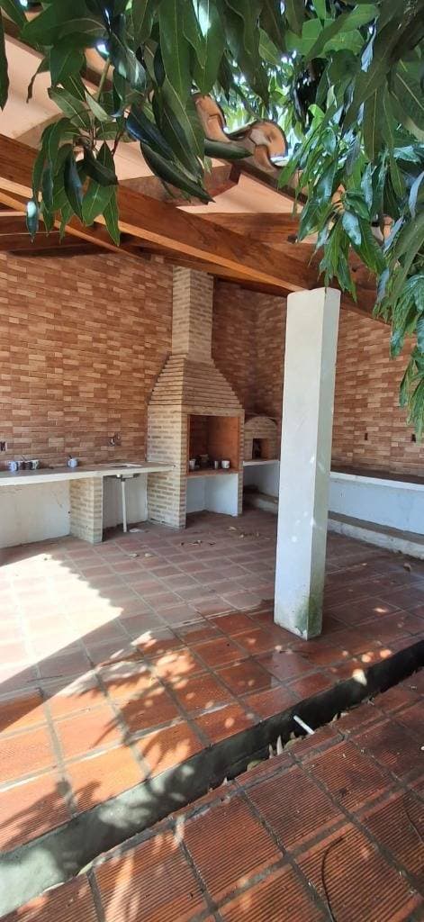 Vendo hermosa casa en CAPIATÁ, Barrio Posta Ybucua – 2
