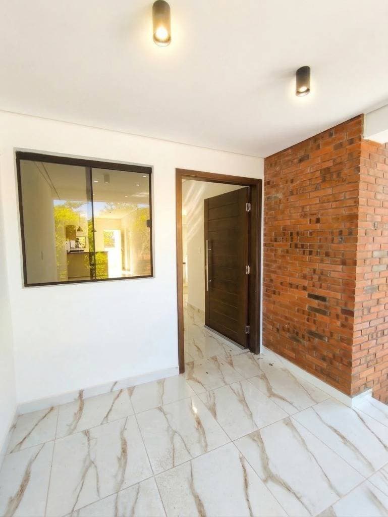 Alquilo departamento de 3 habitaciones en Luque Loma Merlo – 2