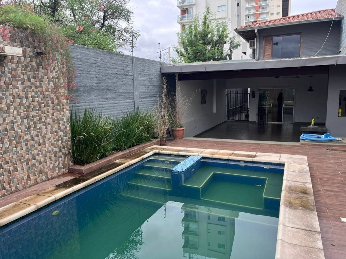 CASA EN ALQUILER EN ZONA CIT – 2