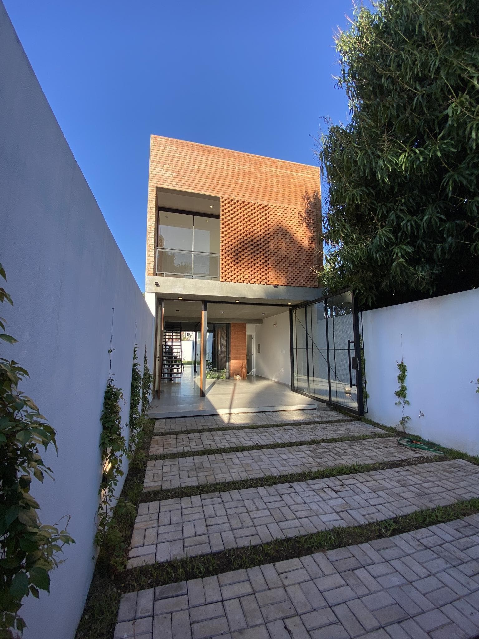 Vendo Duplex A Estrenar En Luque - 4to Barrio