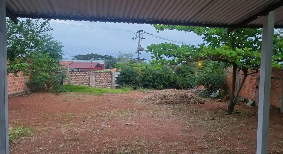 En Plena Esquina ! Contacto únicamente Por Whatsapp  ; +34 624 98 54 67