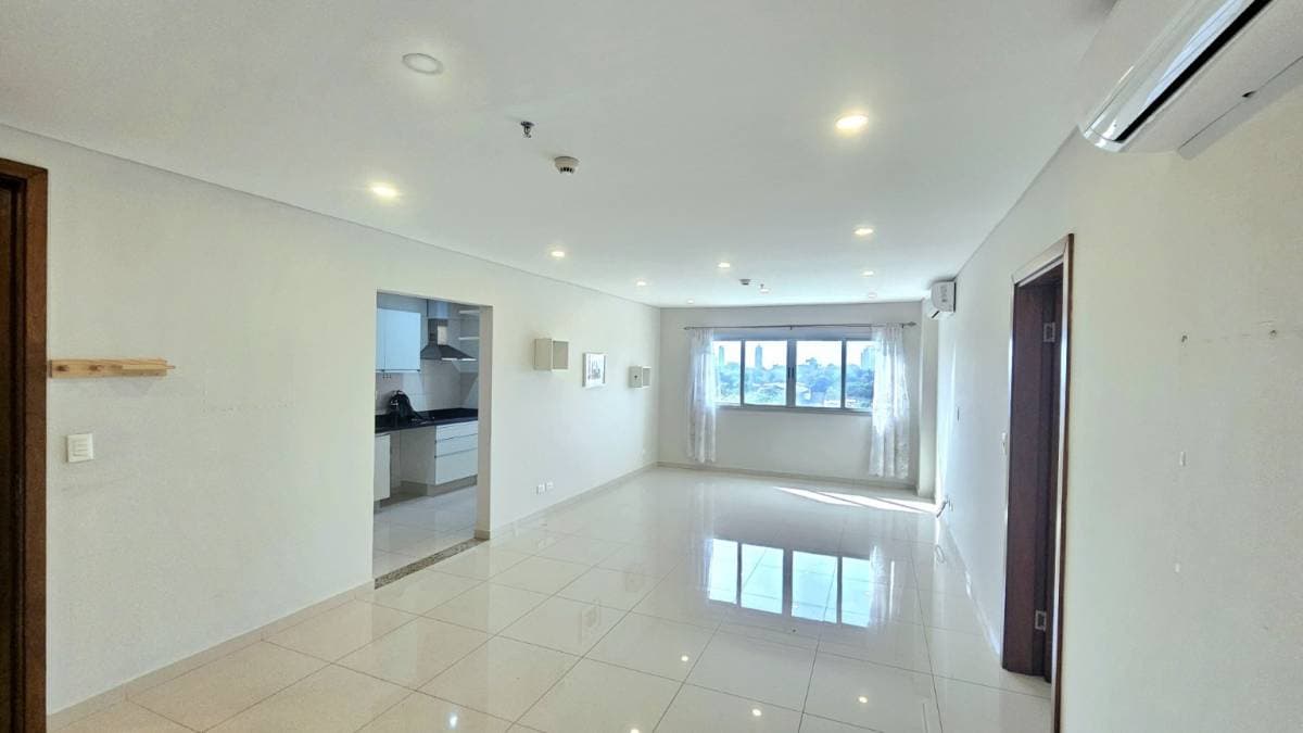 Departamento en Alquiler 2 dormitorios - Mburucuyá, Asunción