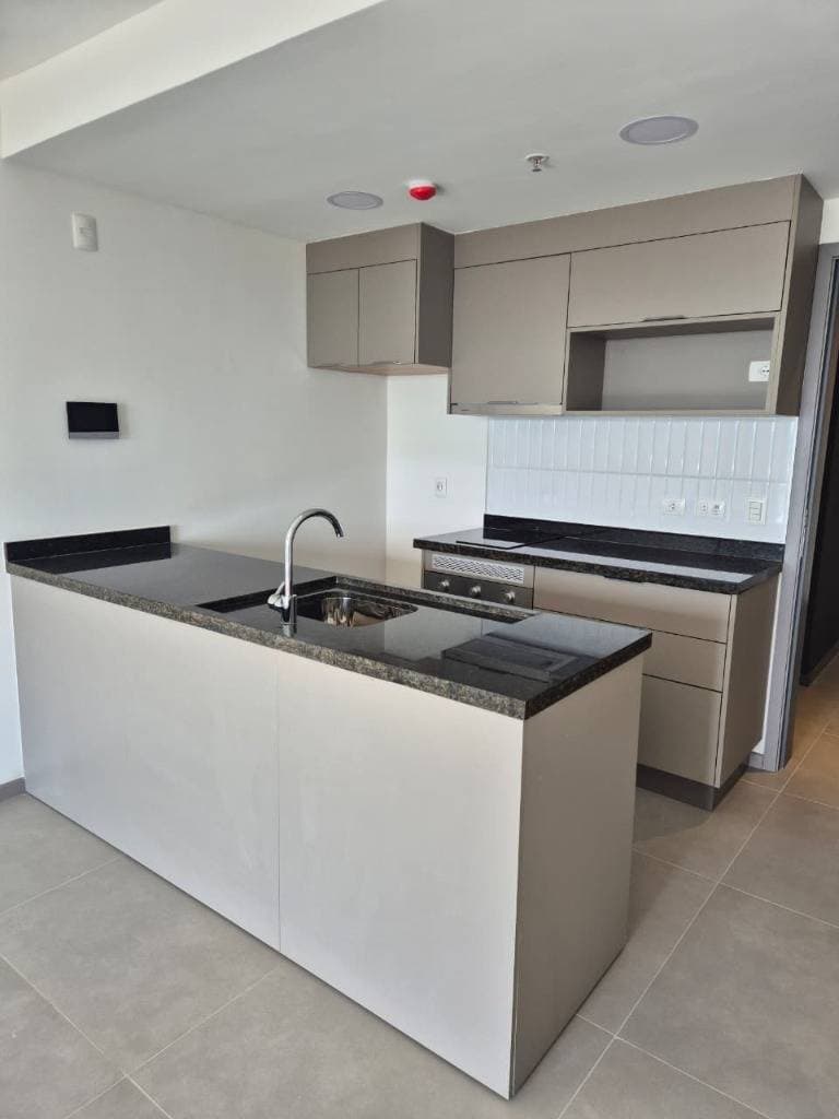 ALQUILO DEPTO 1 DORM A ESTRENAR EN EDIFICIO TRIBECA - ID 49861