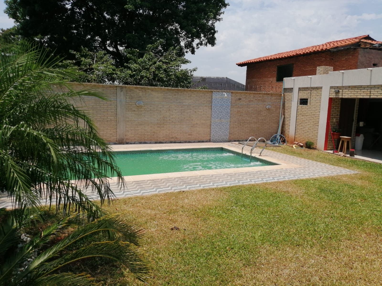 Dueño Vende Hermosa Casa Con Piscina