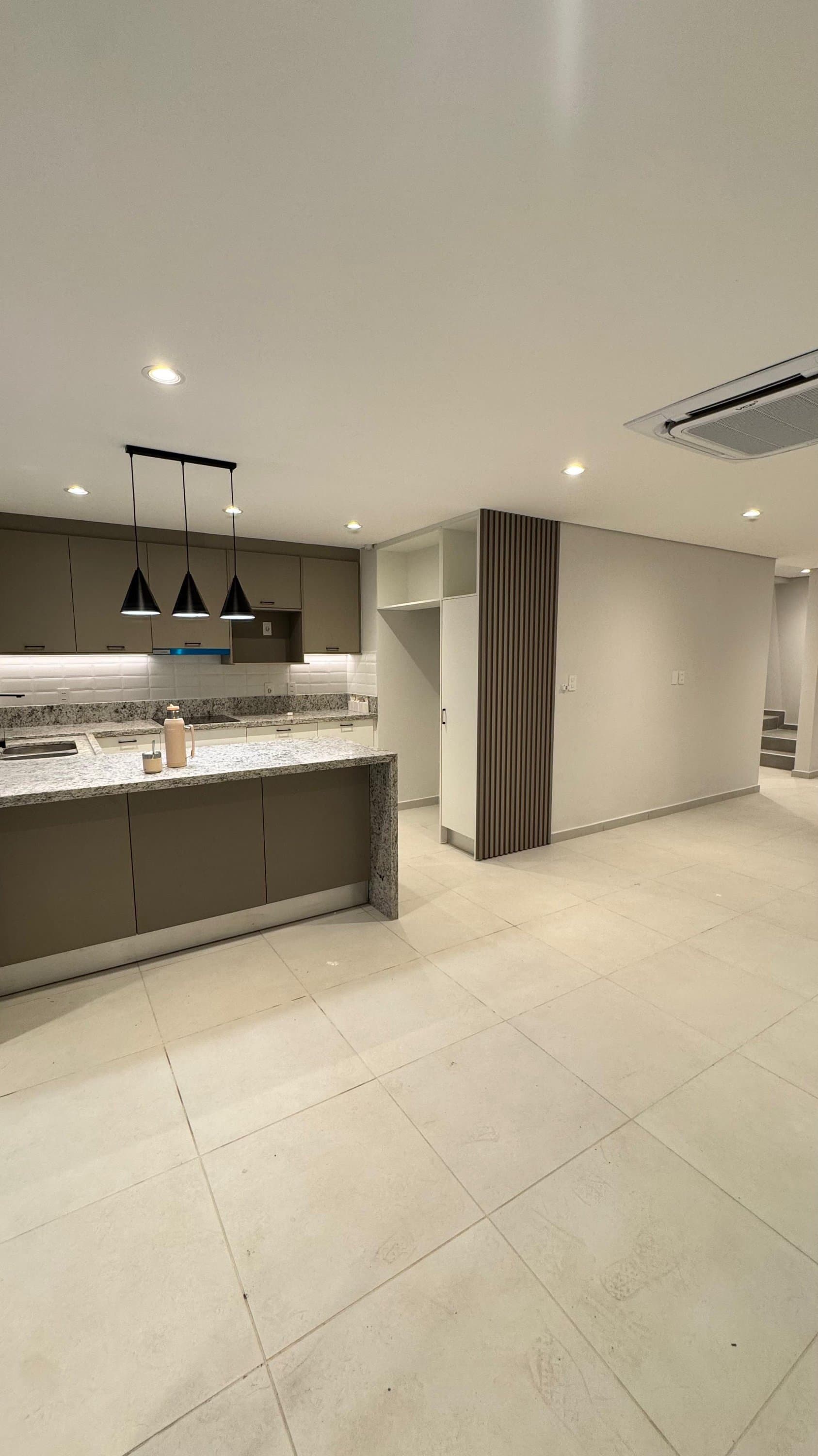 VENDO DUPLEX A ESTRENAR EN LUQUE ZONA CONMEBOL – 2