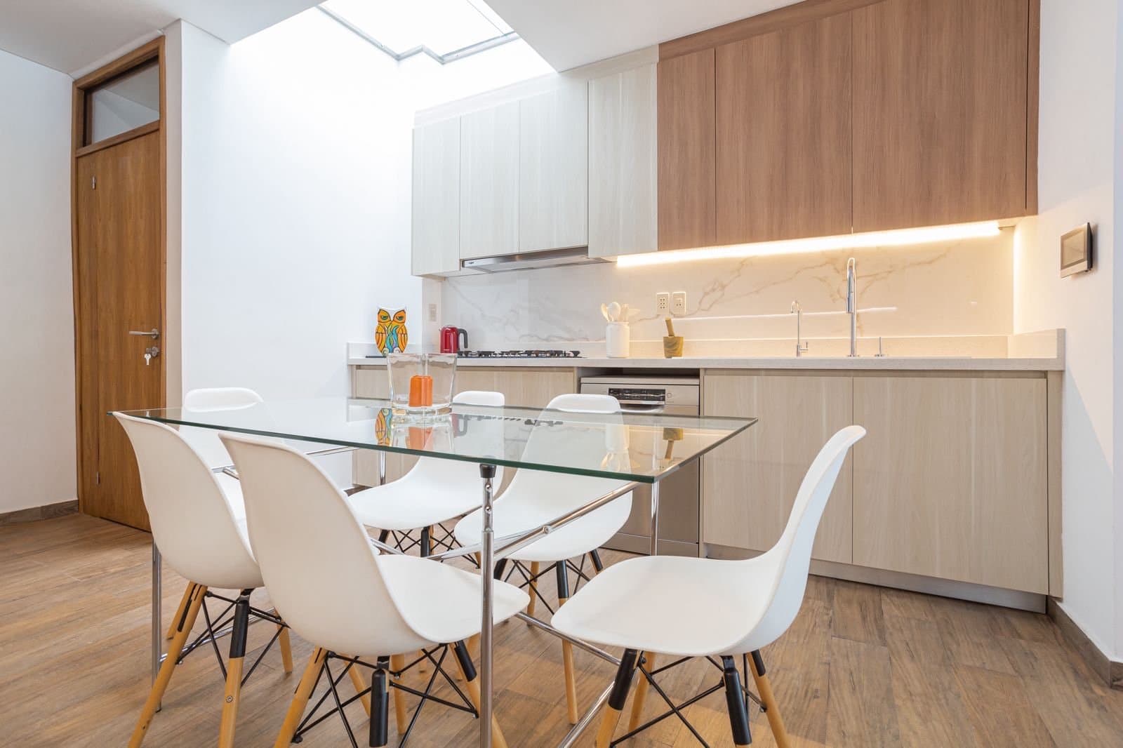 Alquilo Duplex en Barrio Herrera