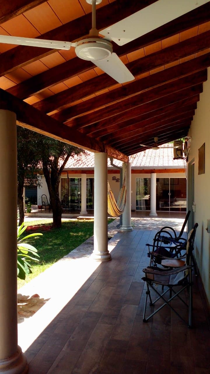 2 Casas Nuevas De Alemanes,piscina,4 Dorm En Suite,oficina,garage,terreno 1440m2 – 2
