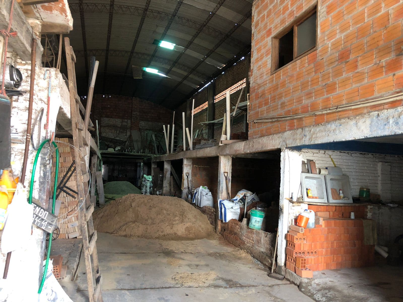 VENDO TINGLADO (Detrás de Herimarc) – 3