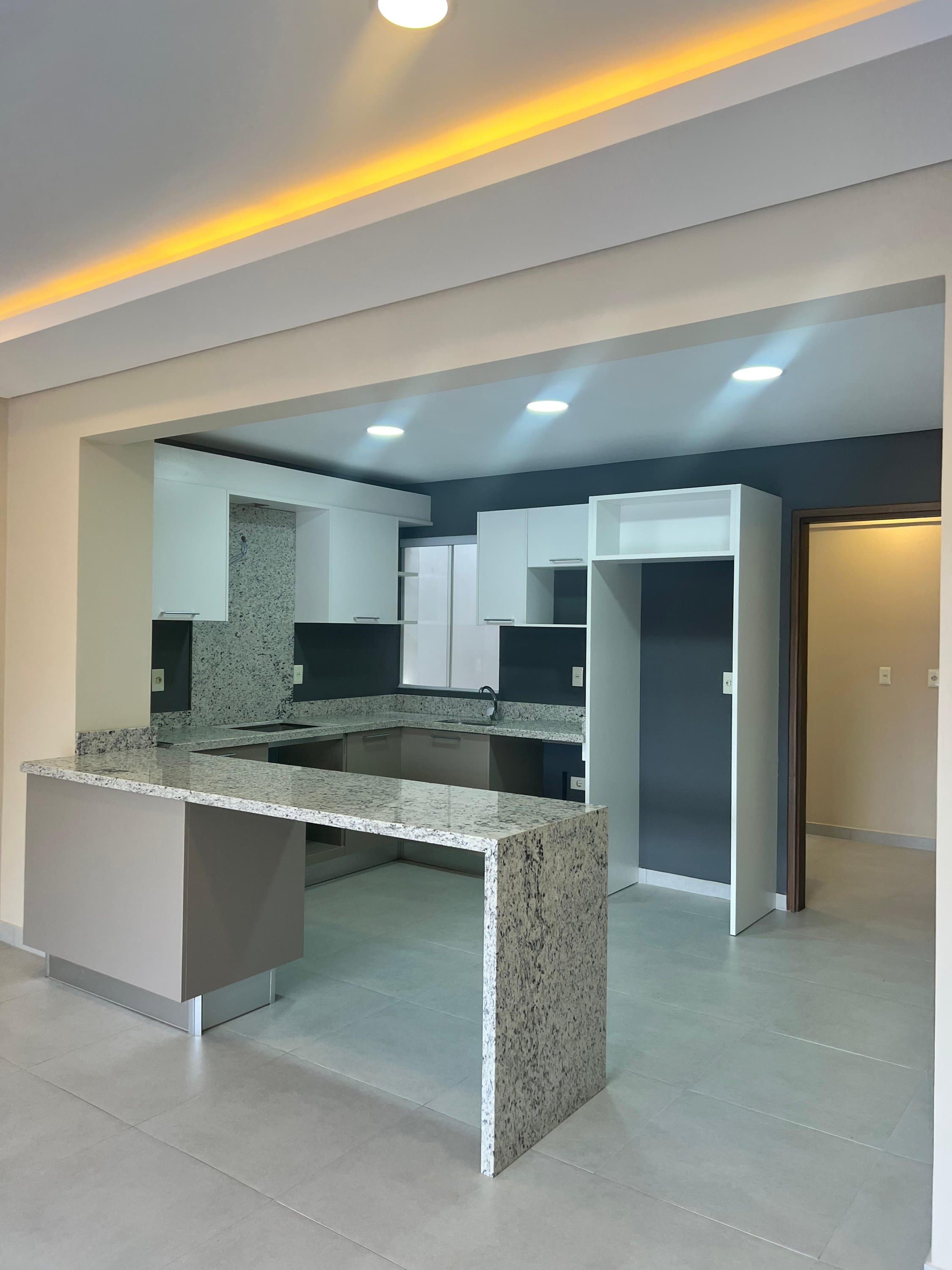 Alquilo Duplex En Jardin De Oro Luque – 2