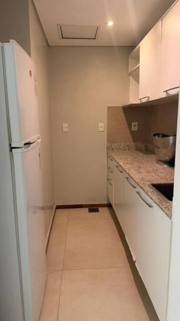 Alquilo departamento de 4 habitaciones sobre santa teresa, Asunción – 2