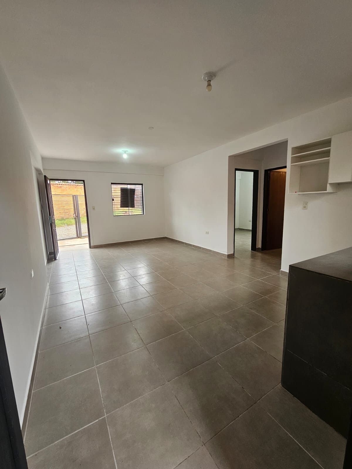 Depto de 2 dormitorios zona Paseo Parque de Villa Elisa – 2