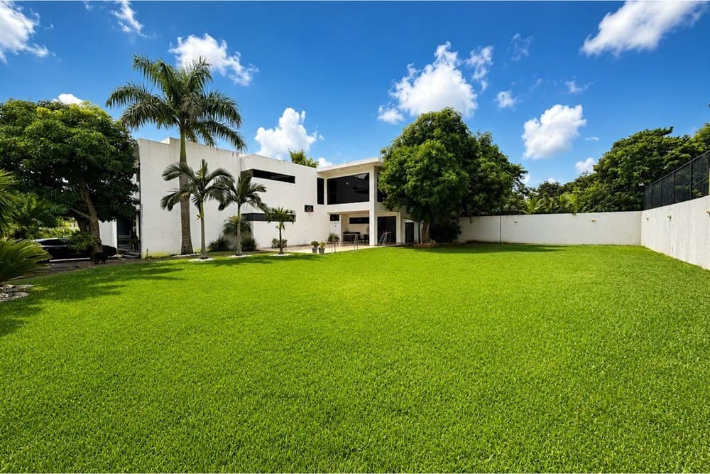 CASA QUINTA EN ALQUILER – LUQUE