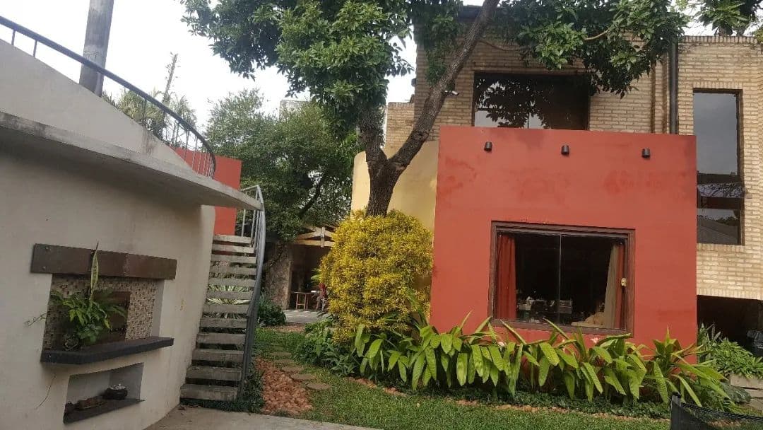 Vendo Casa De 4 Dormitorios En Barrio Cañada De Ybyray – 2