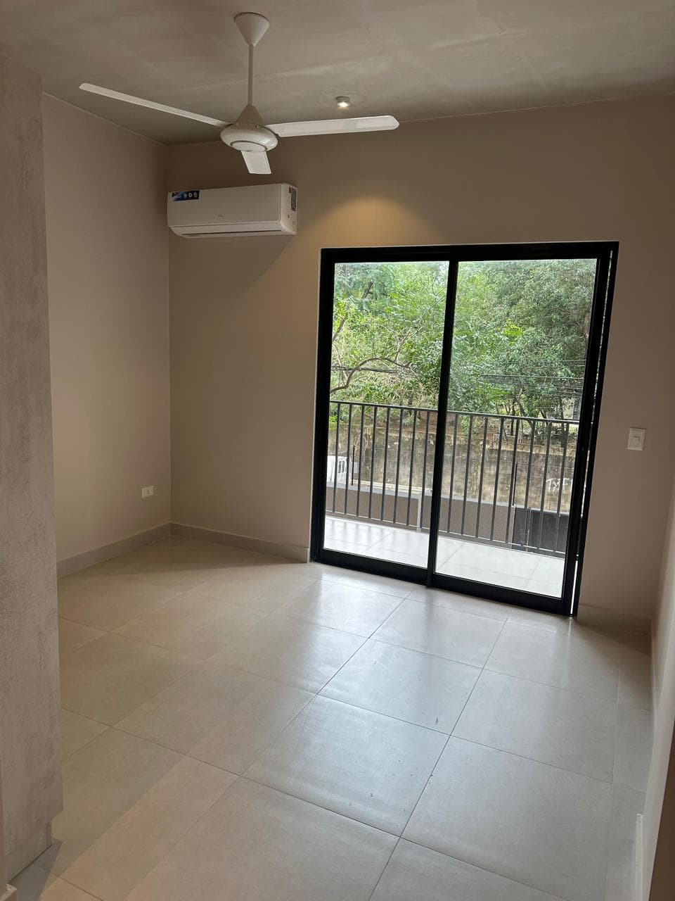 ???? Monoambiente en Alquiler en Edificio Parques del Inga zona UMAX – 2