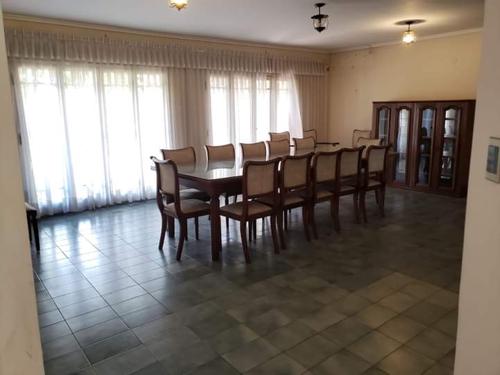 En alquiler amplia casa en Barrio Herrera - Asunción – 3