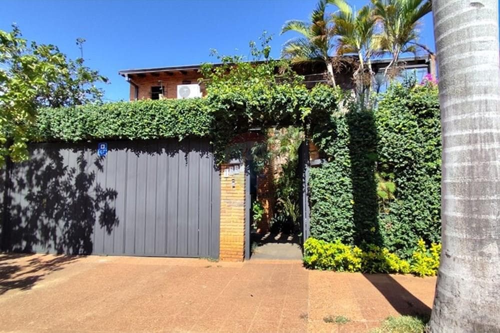ALQUILER DE RESIDENCIA EN BARRIO VILLA AURELIA – 3