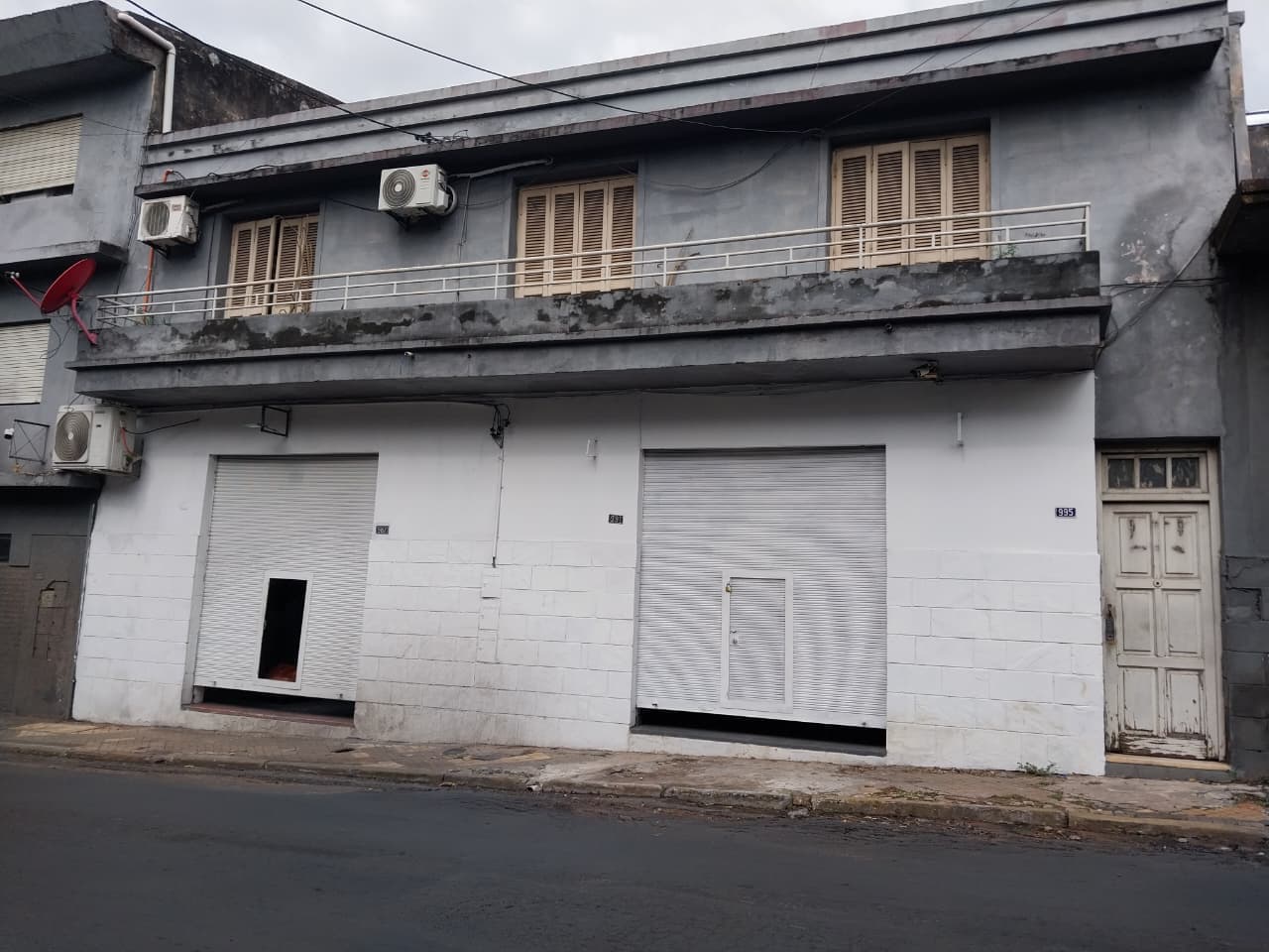 SALON COMERCIAL SOBRE MONTEVIDEO CASI MANDUVIRA – 3
