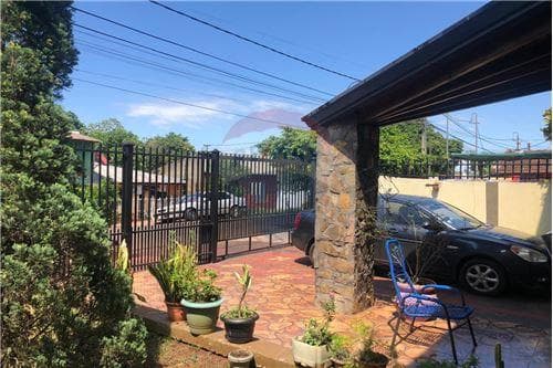 CASA EN VENTA, ENCARNACION – 3