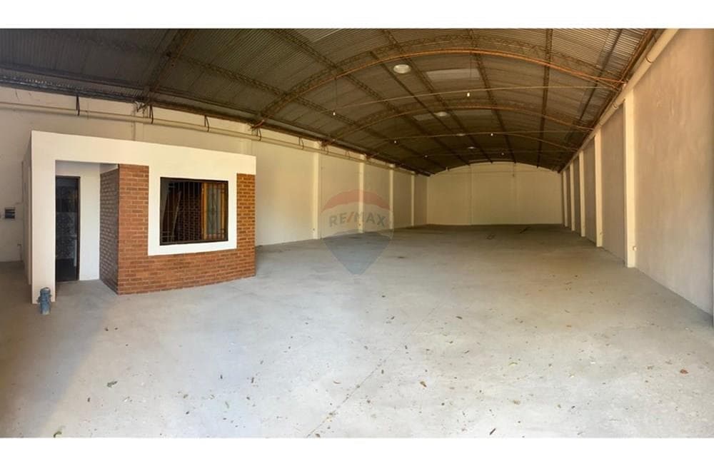 EN VENTA TINGLADO DE 360 M2 SAN LORENZO – 2