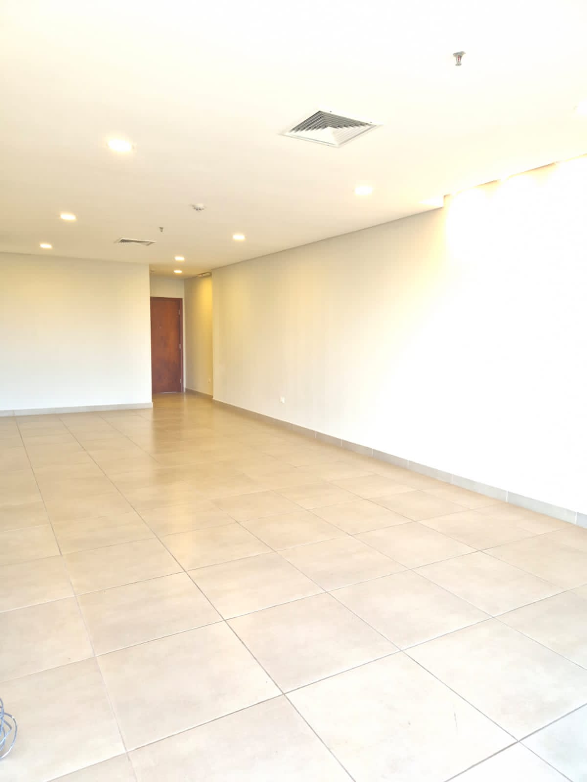 Hermoso Y Amplio Departamento De Tres Habitaciones – 3