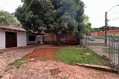 Terreno Con Casa En Zona Defensores Del Chaco – 2