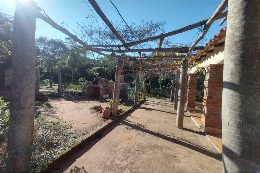 Vendo Casa con 4 terrenos en Guayibity 1 - Itaugua – 3