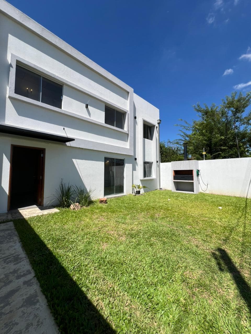 EN VENTA DÚPLEX A ESTRENAR EN MARIANO ROQUE ALONSO – 3
