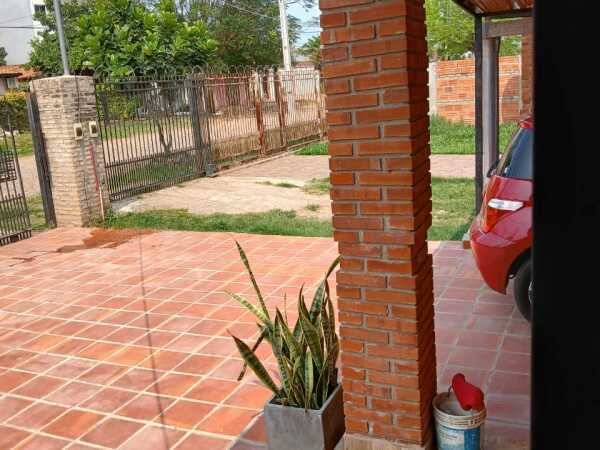 VENDO BONITA CASA EN LA CIUDAD DE LIMPIO – 3
