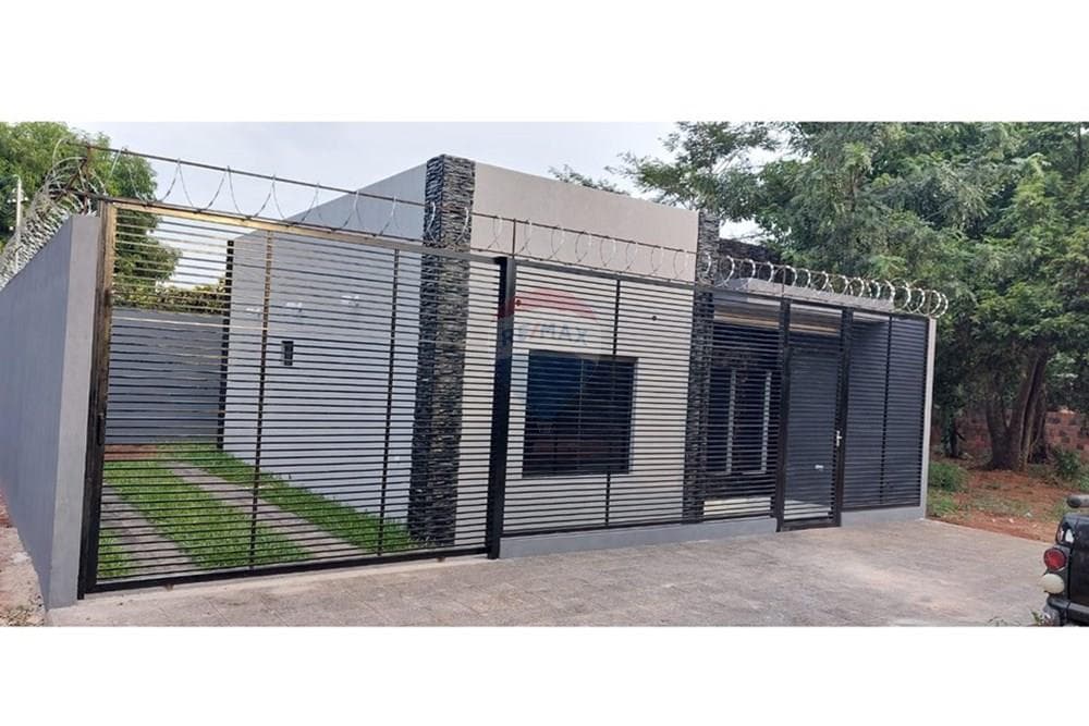 TU CASA PROPIA A ESTRENAR EN CAPIATA.