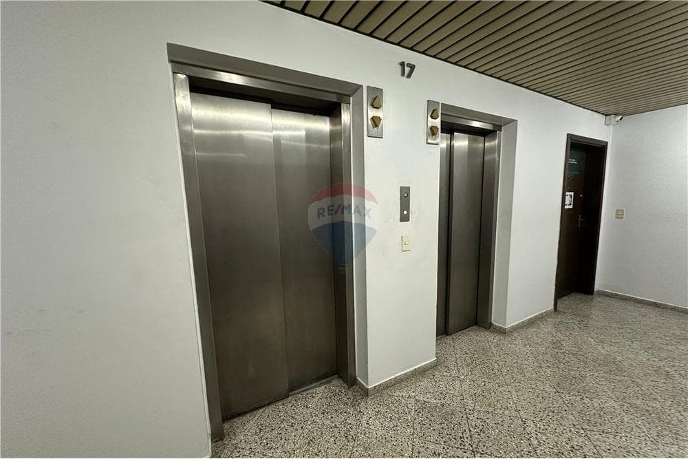 Alquilo Oficina con vista en Edificio Corporativo - Centro Asunción – 3