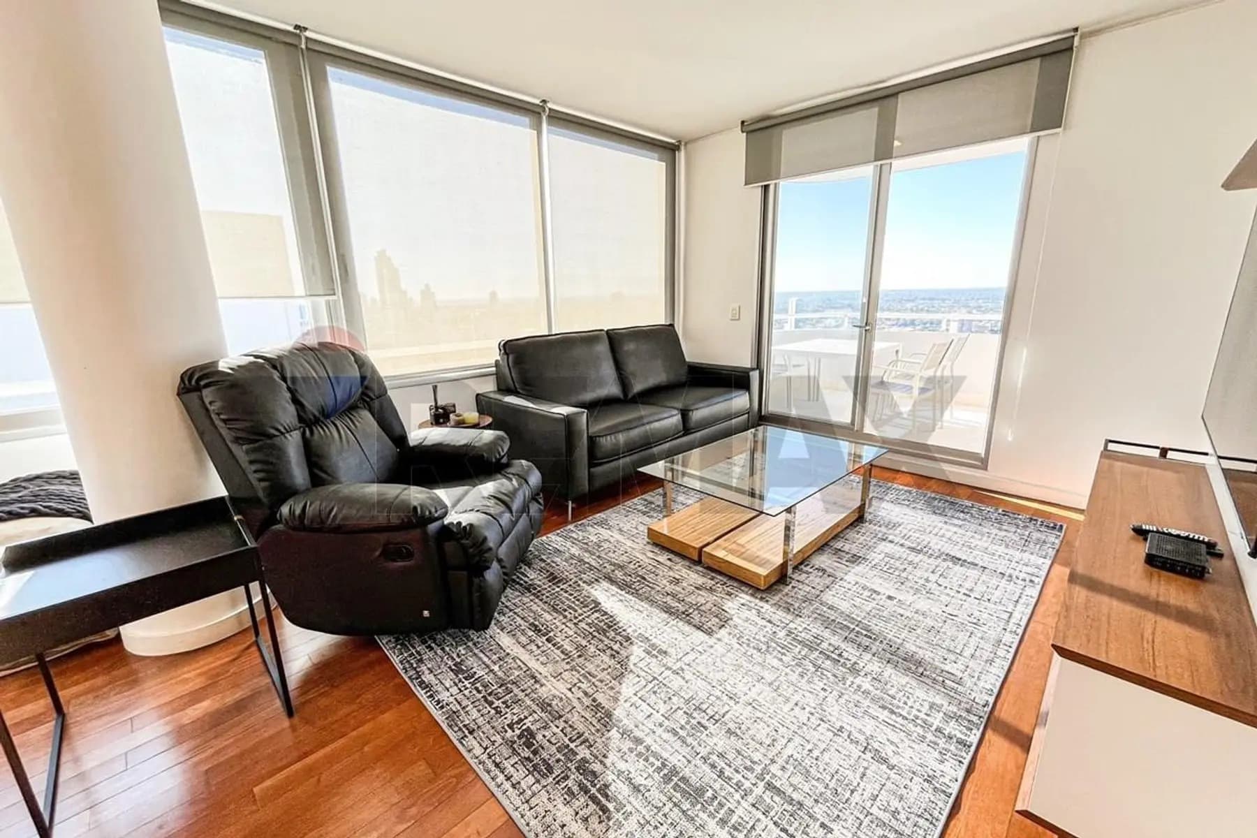 Alquilo departamento amoblado | Zona Paseo La Galería – 2