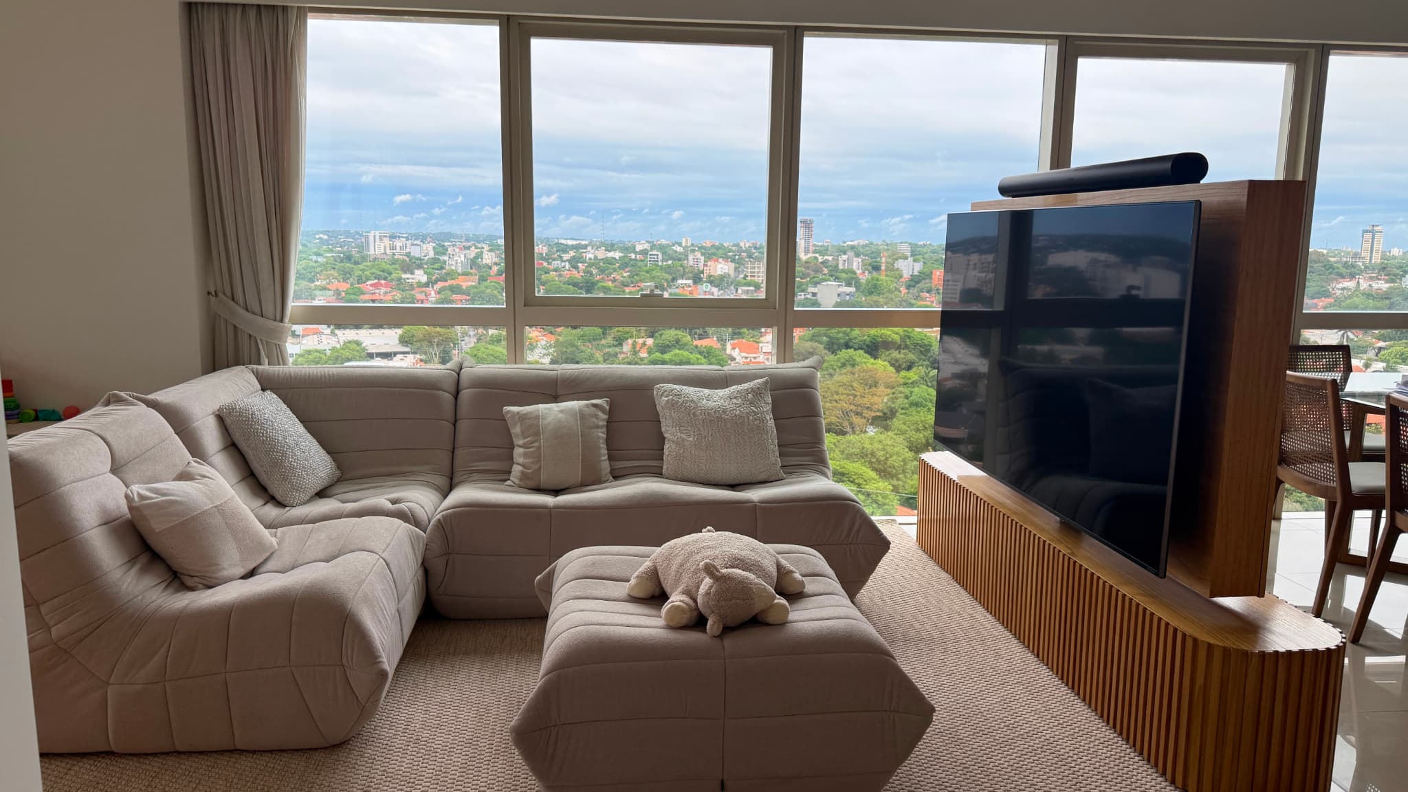 ALQUILER DPTO 3 HABITACIONES SUITE, SIM MUEBLES, ZONA PASEO LA GALERIA – 3