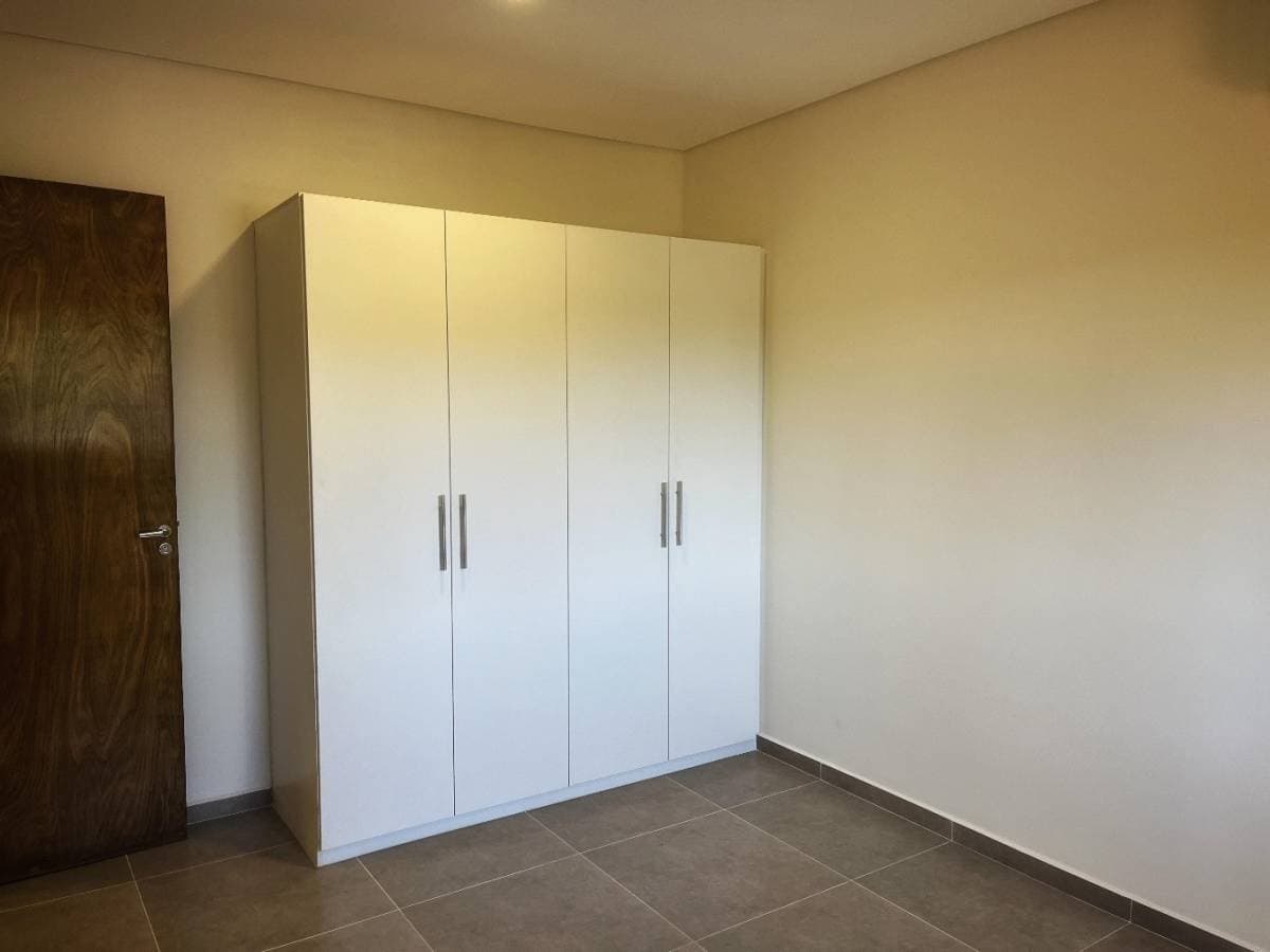 ALQUILO CASA A ESTRENAR EN CONDOMINIO VILLAGGIO FERNANDO DE LA MORA – 2