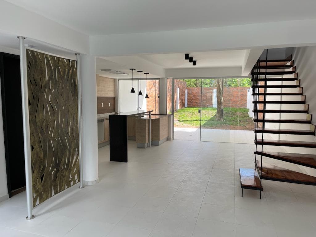 LUJOSO TRIPLEX A ESTRENAR – 3