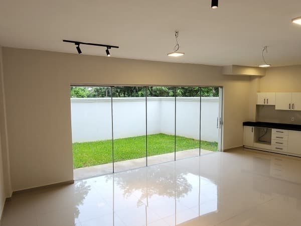 DÚPLEX A ESTRENAR EN LAMBARÉ – ZONA YACHT | MBACHIO II – 2