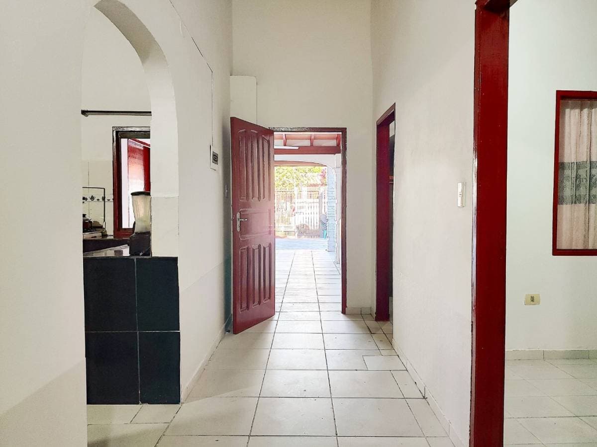 Casa 4 dormitorios en Lambaré - Cuatro Mojones, a 150m de Cacique – 3