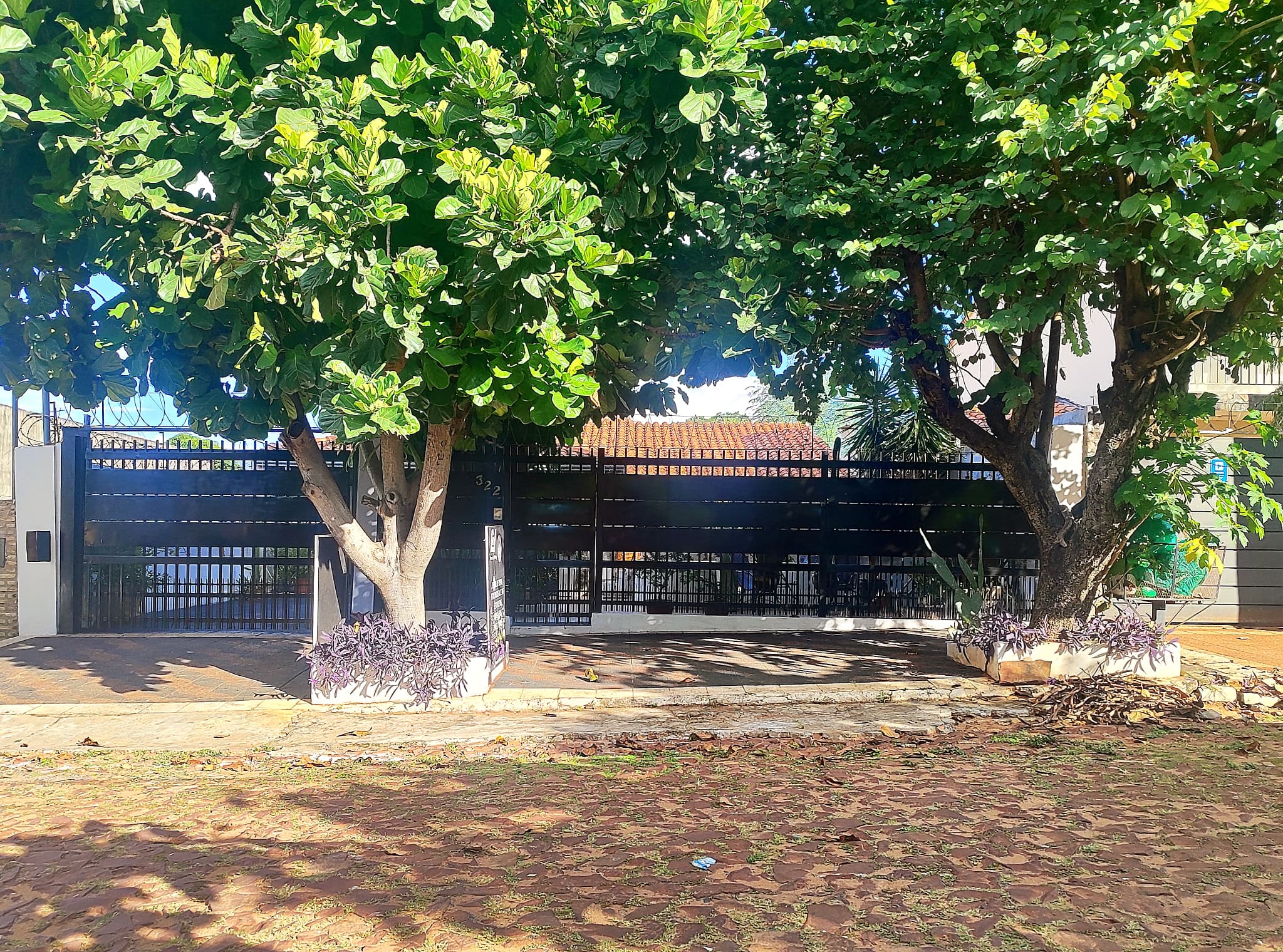 EN VENTA CASA CON PISCINA EN VILLA ELISA – 3