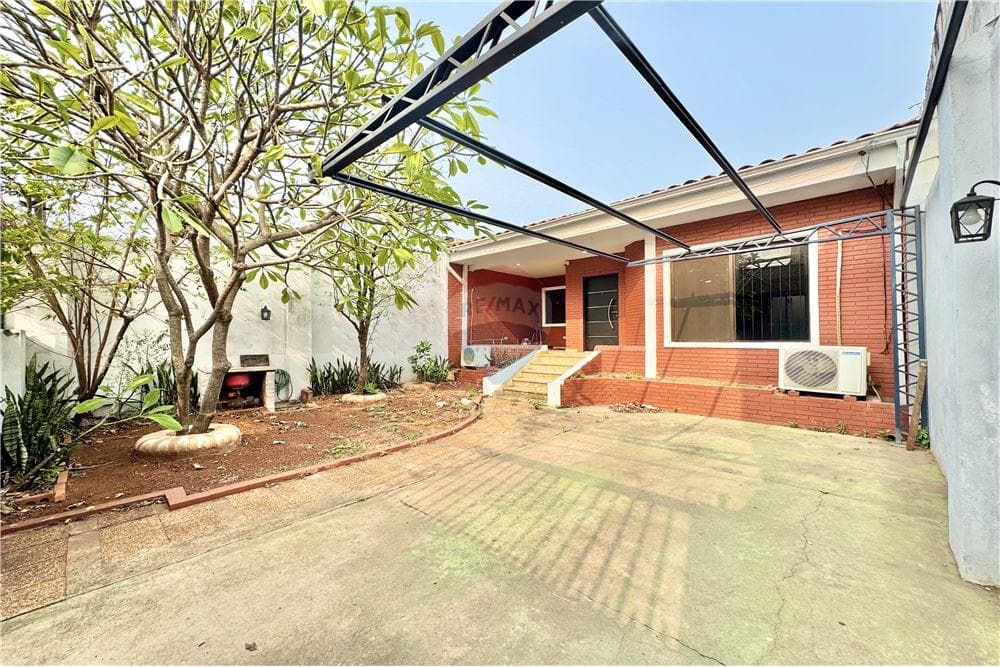 Casa - Venta - Ciudad Nueva, Paraguay 895,000,000 ₲