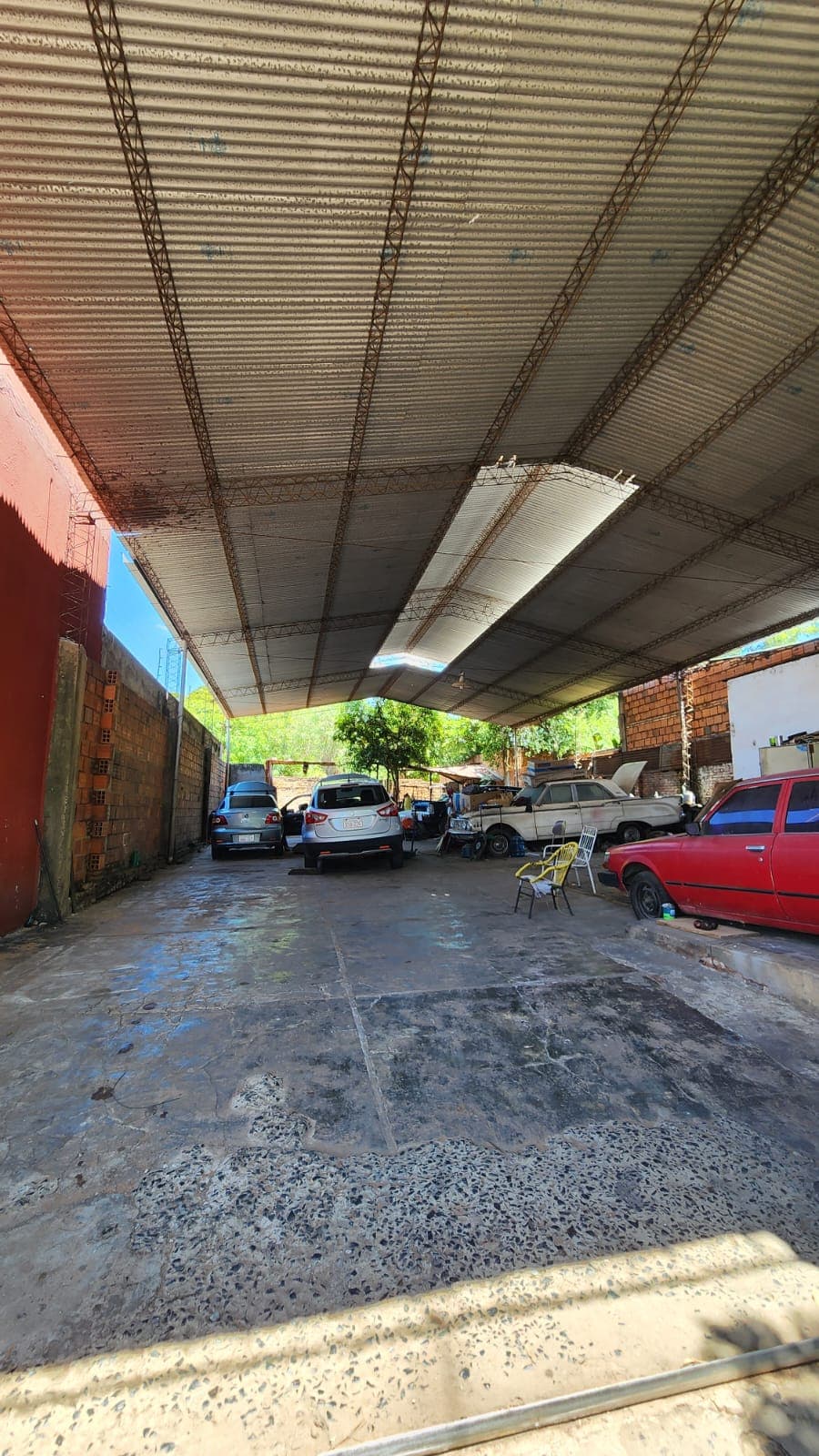 ALQUILO TINGLADO BARRIO VISTA  ALEGRE - ASUNCIÓN
