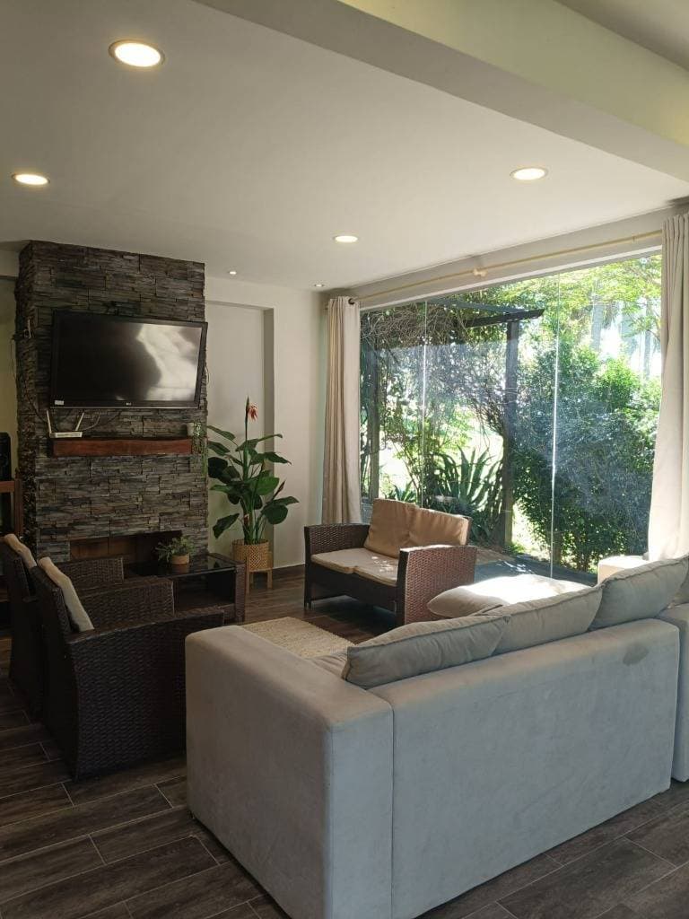 ALQUILO CASA EN SAN BERNARDINO. – 3